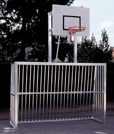Futbalová bránka pre multifunkčné ihriská 3x2m s nádstavbou pre basketbal, 